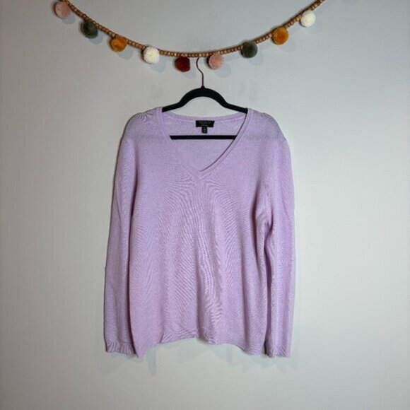 Charter Club lavender cashmere sweater - Picture 1 of 4